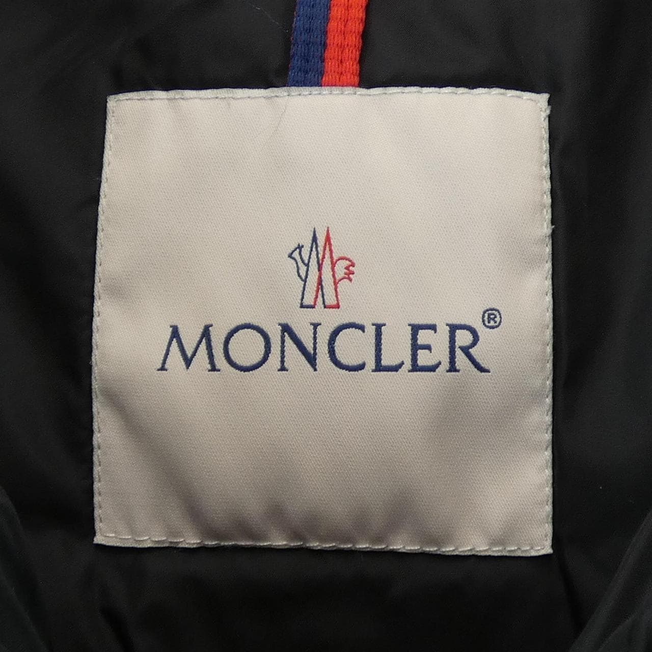 モンクレール MONCLER AVOCETTE ダウンジャケット