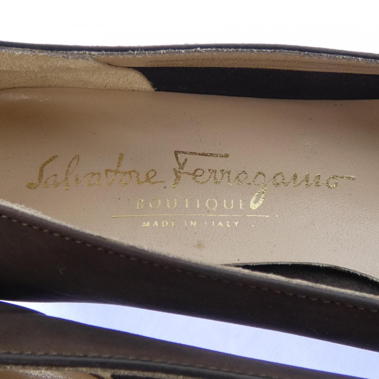 【ヴィンテージ】サルヴァトーレフェラガモ SALVATORE FERRAGAMO パンプス