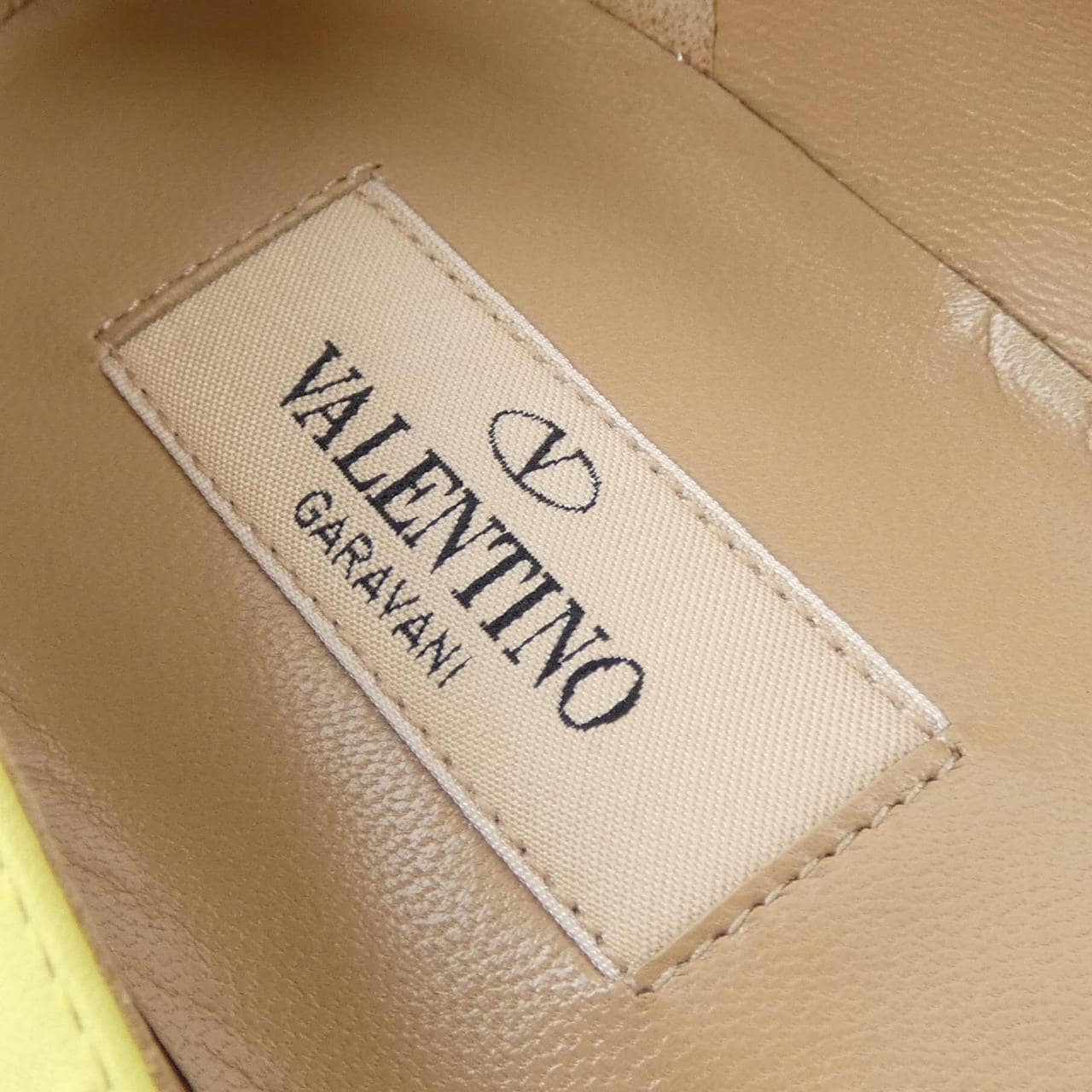 U VALENTINO GARAVANI VALENTINO GARAVANI Pumps
