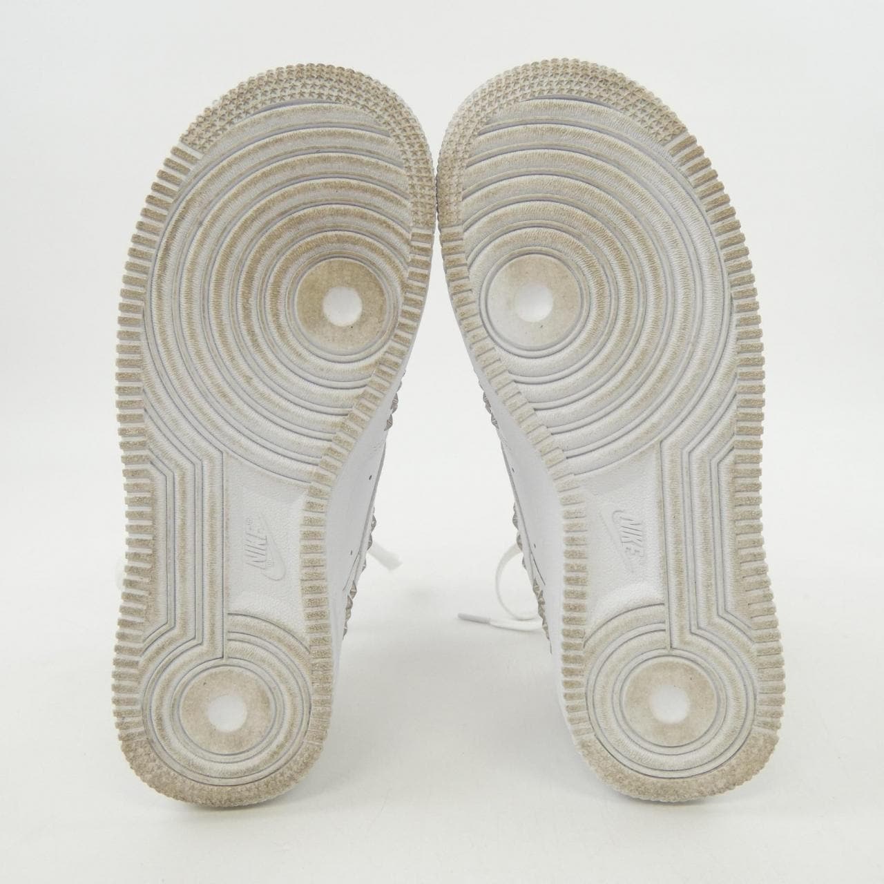 ナイキ NIKE AR0639-100 スニーカー