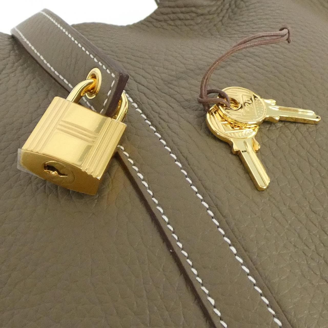 【未使用品】エルメス ピコタン ロック PM 056289CC バッグ