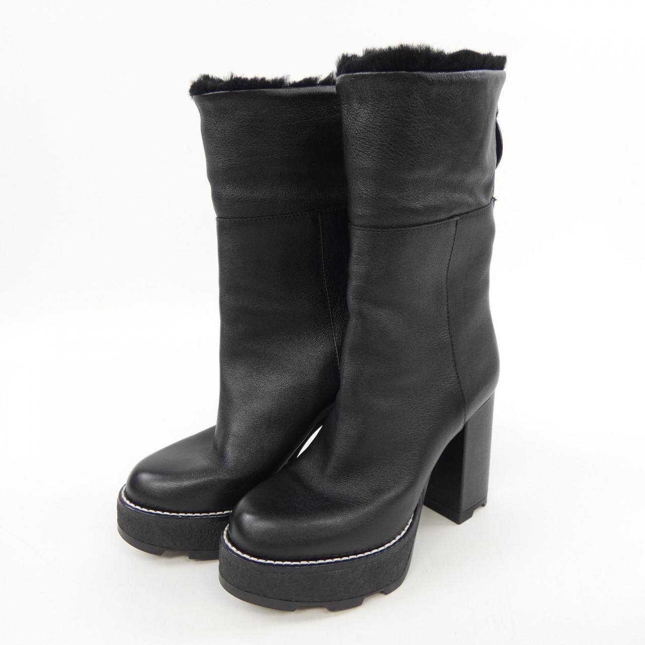 ルイヴィトン LOUIS VUITTON LVボブールライン ブーツ