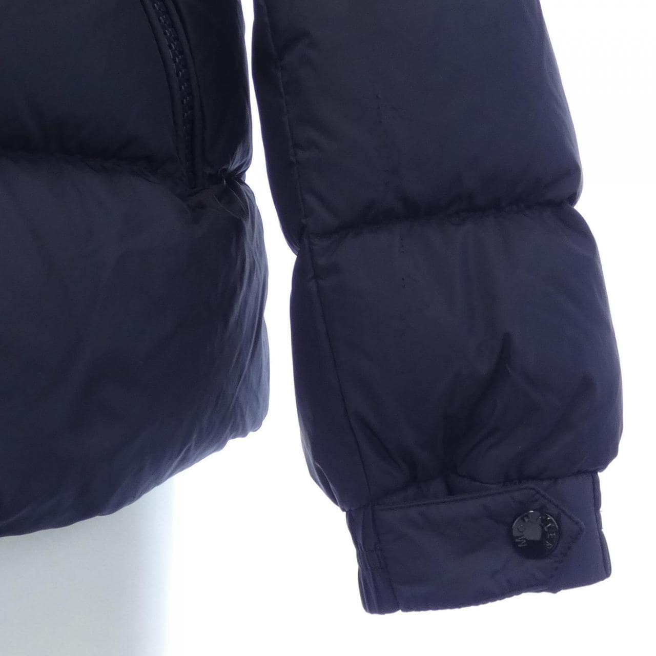 モンクレール MONCLER ダウンジャケット