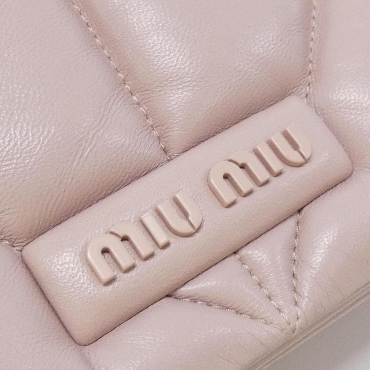 ミュウミュウ 5BD213 ショルダーバッグ