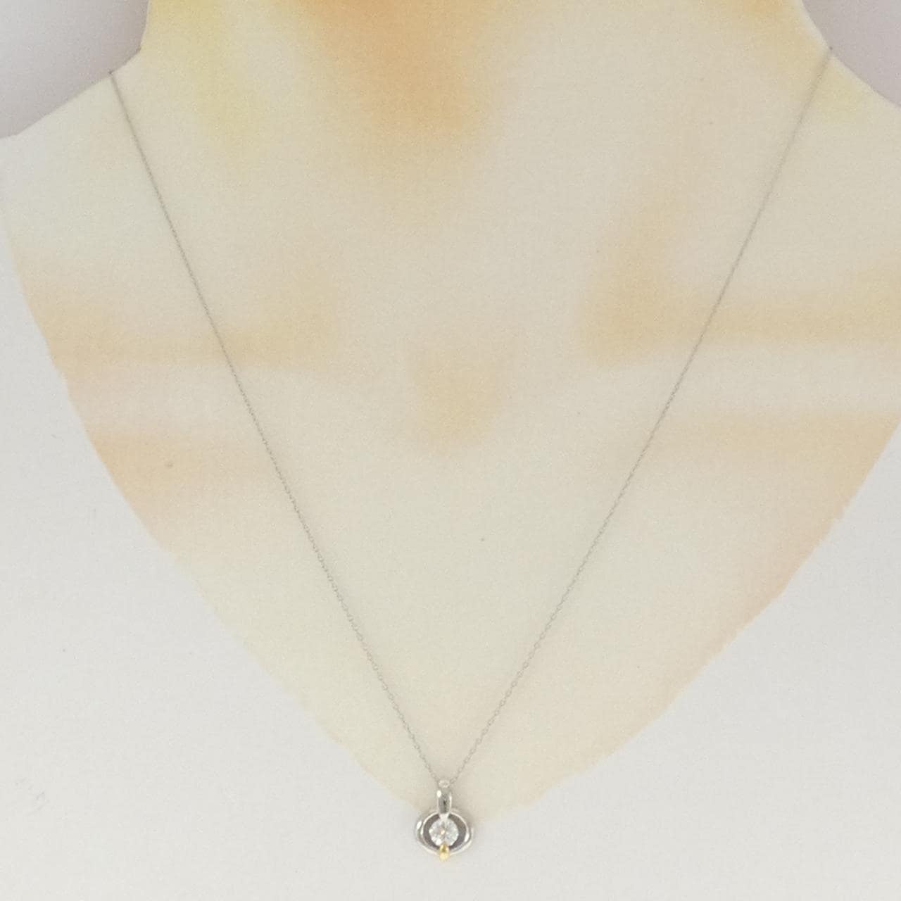 PT900/K18YG/PT850 ダイヤモンド ネックレス 0.30CT