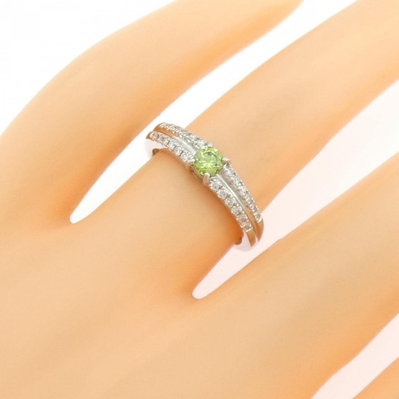 PT950 デマントイドガーネット リング 0.23CT