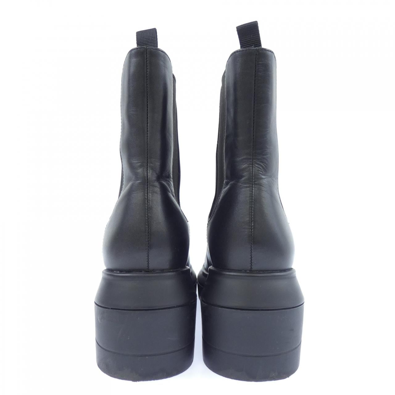 スチュアートワイツマン STUART WEITZMAN ブーツ