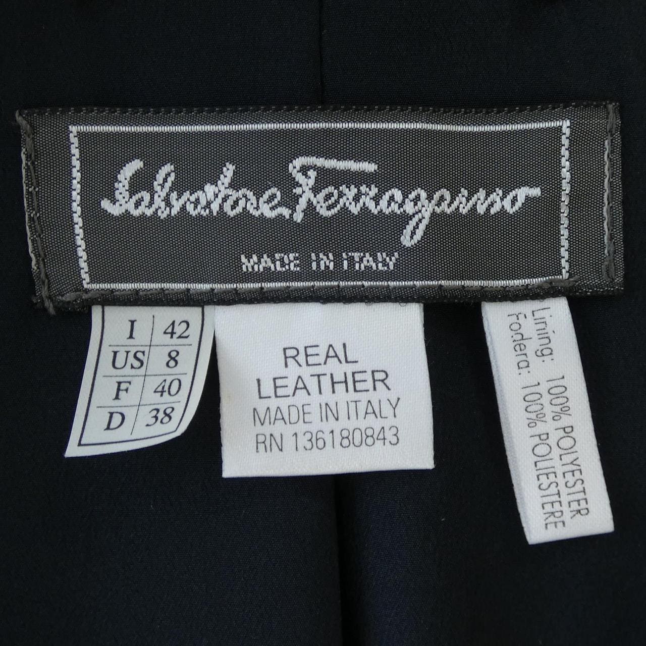 【ヴィンテージ】サルヴァトーレフェラガモ SALVATORE FERRAGAMO レザージャケット