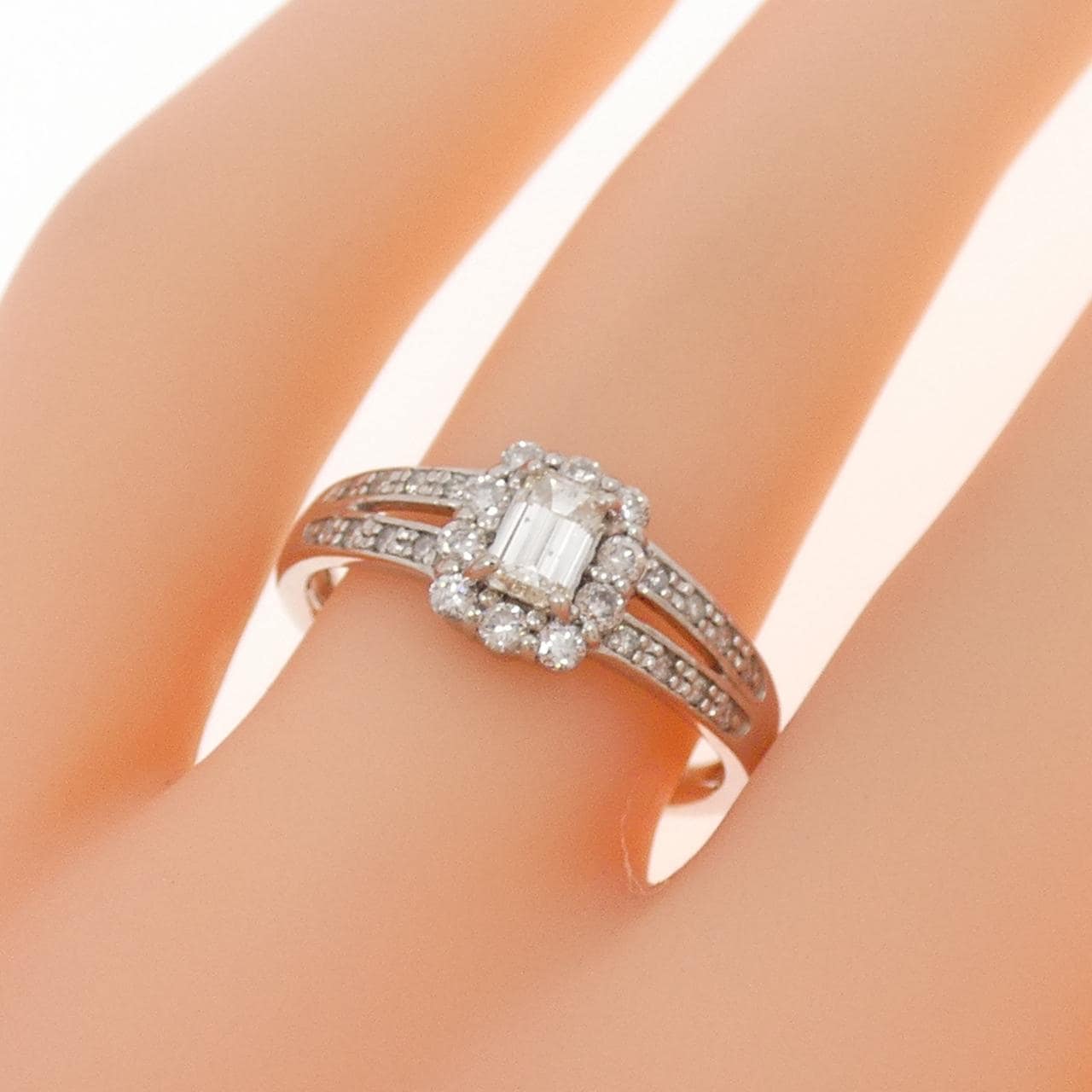 PT900 ダイヤモンド リング 0.28CT