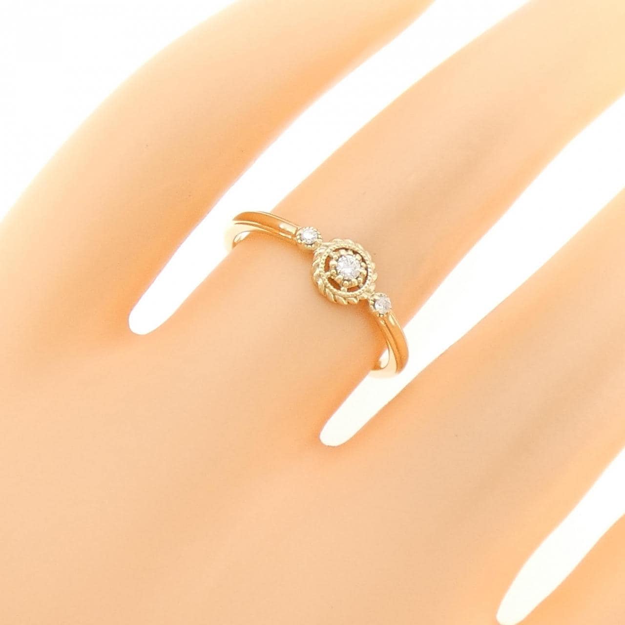4゜C Diamond ring
