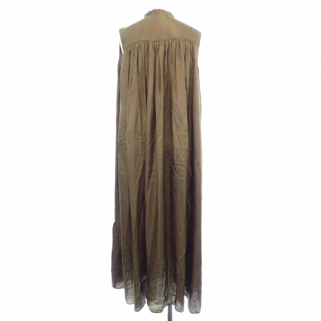 プルミエアロンディスモン 1er Arrondissement ワンピース