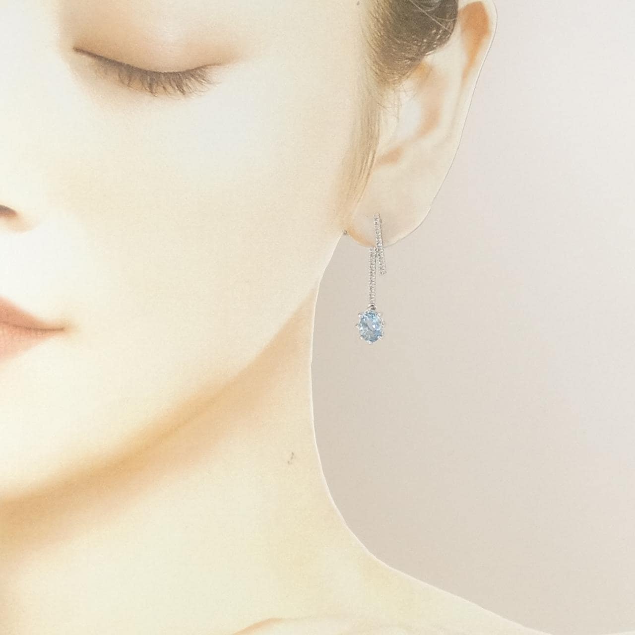 K18WG アクアマリン ピアス 2.28CT