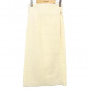 ベイジュ BEIGE. スカート