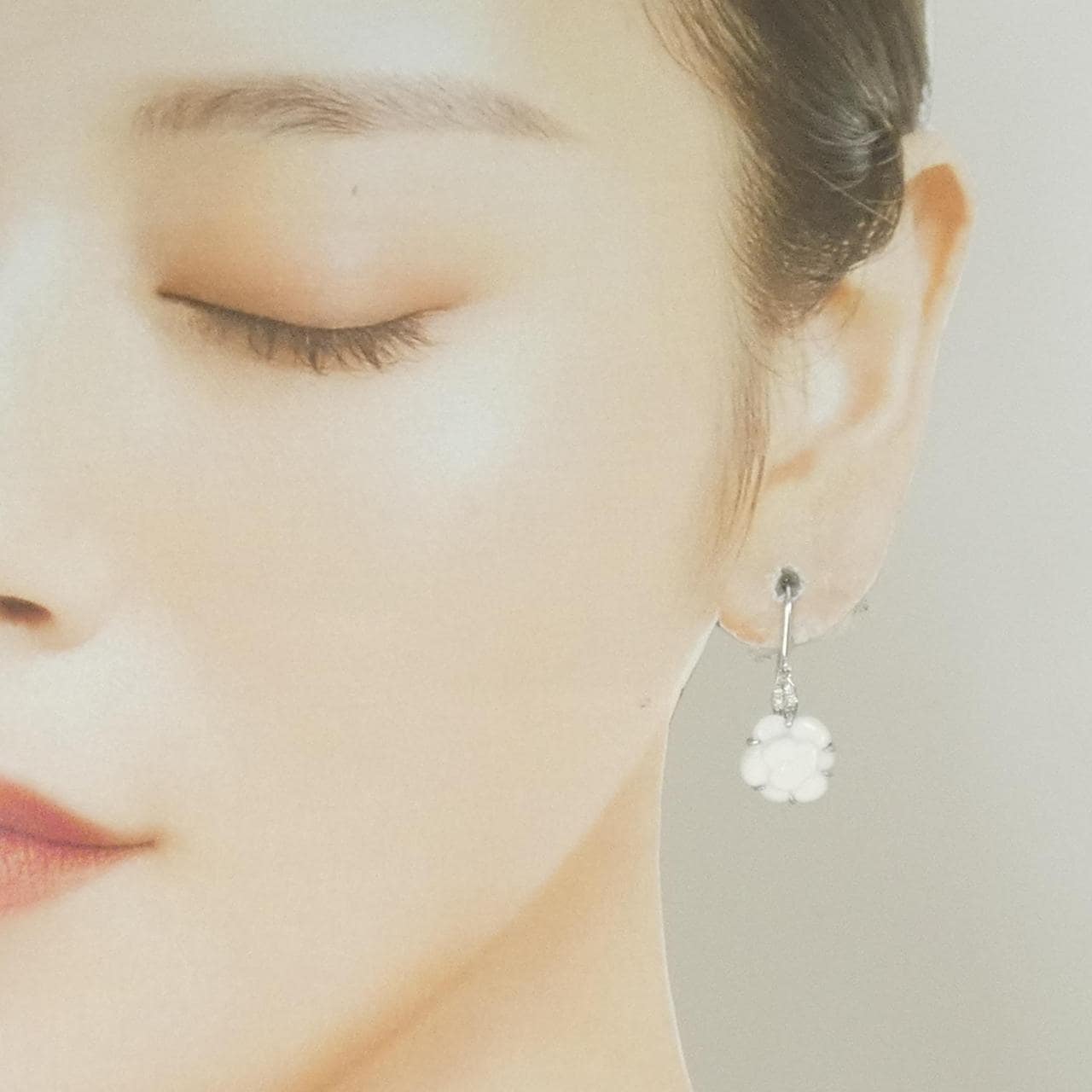 シャネル カメリア ピアス