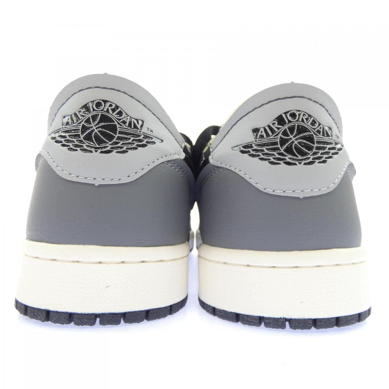 ナイキ ジョーダン NIKE JORDAN DV0982-006 スニーカー