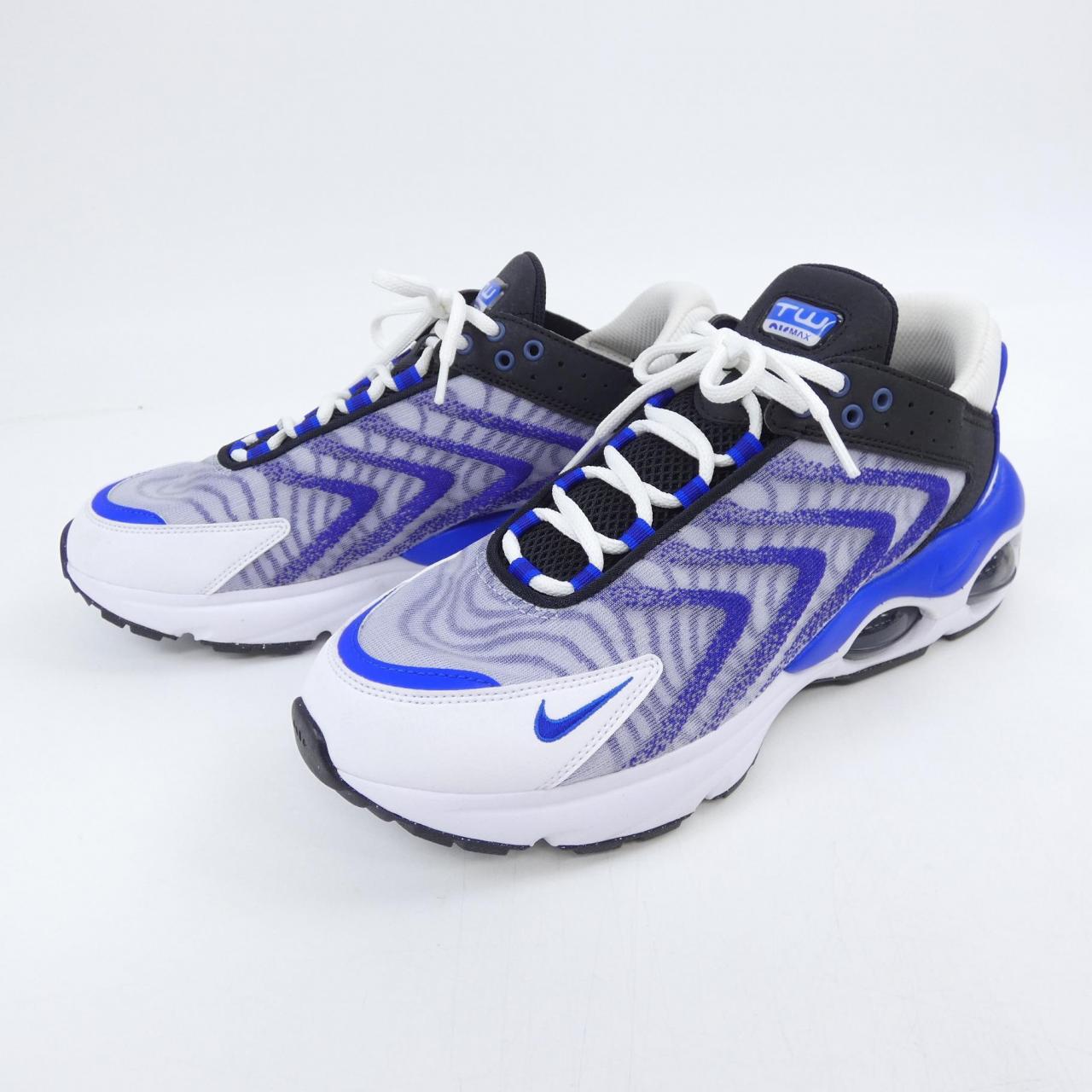 ナイキ NIKE DQ3984-105 スニーカー