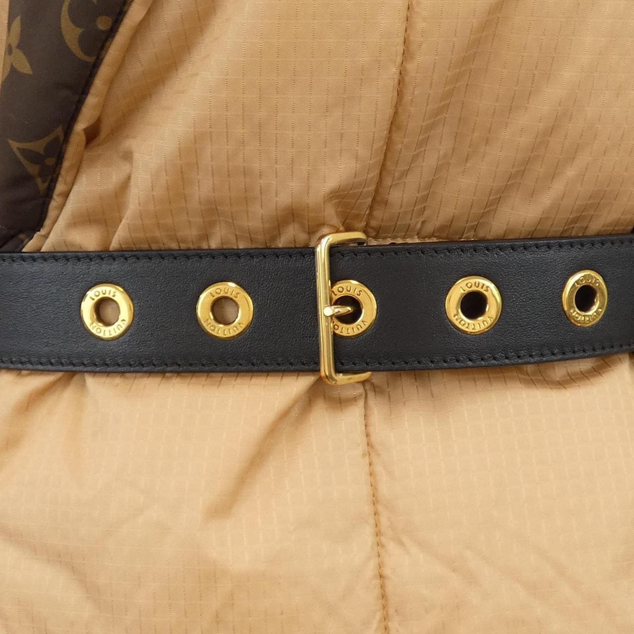 ルイヴィトン LOUIS VUITTON ロングピローパファーラップコート FNOW23E54 コート