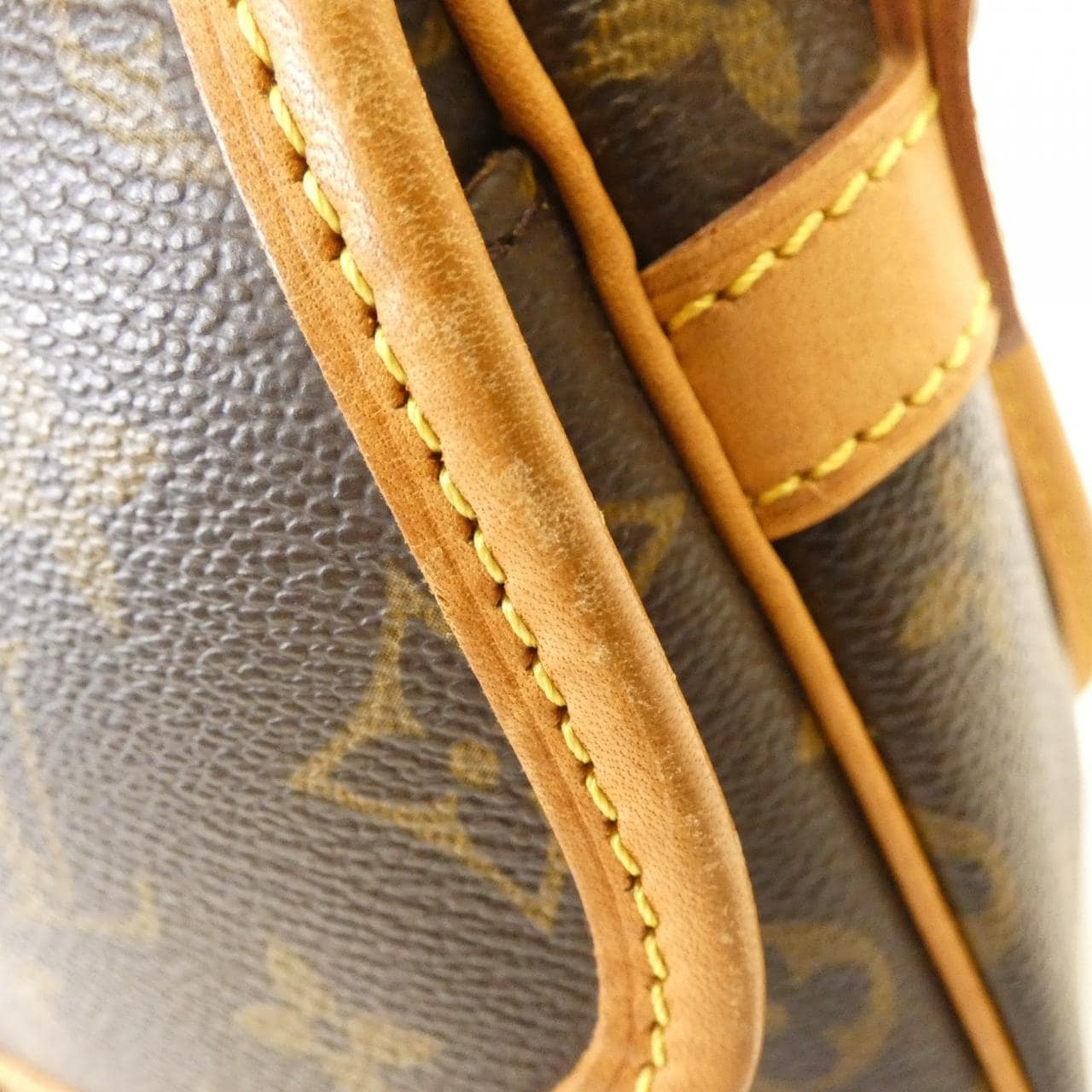 ルイヴィトン モノグラム ソローニュ M42250 ショルダーバッグ