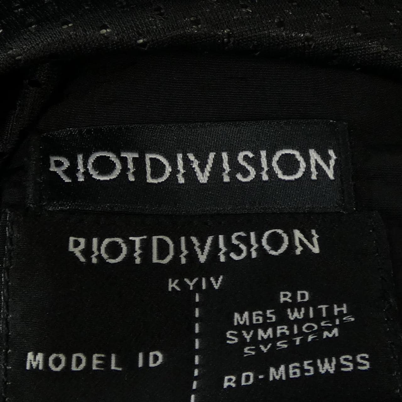 RIOT DIVISION 182NY22011 ジャケット