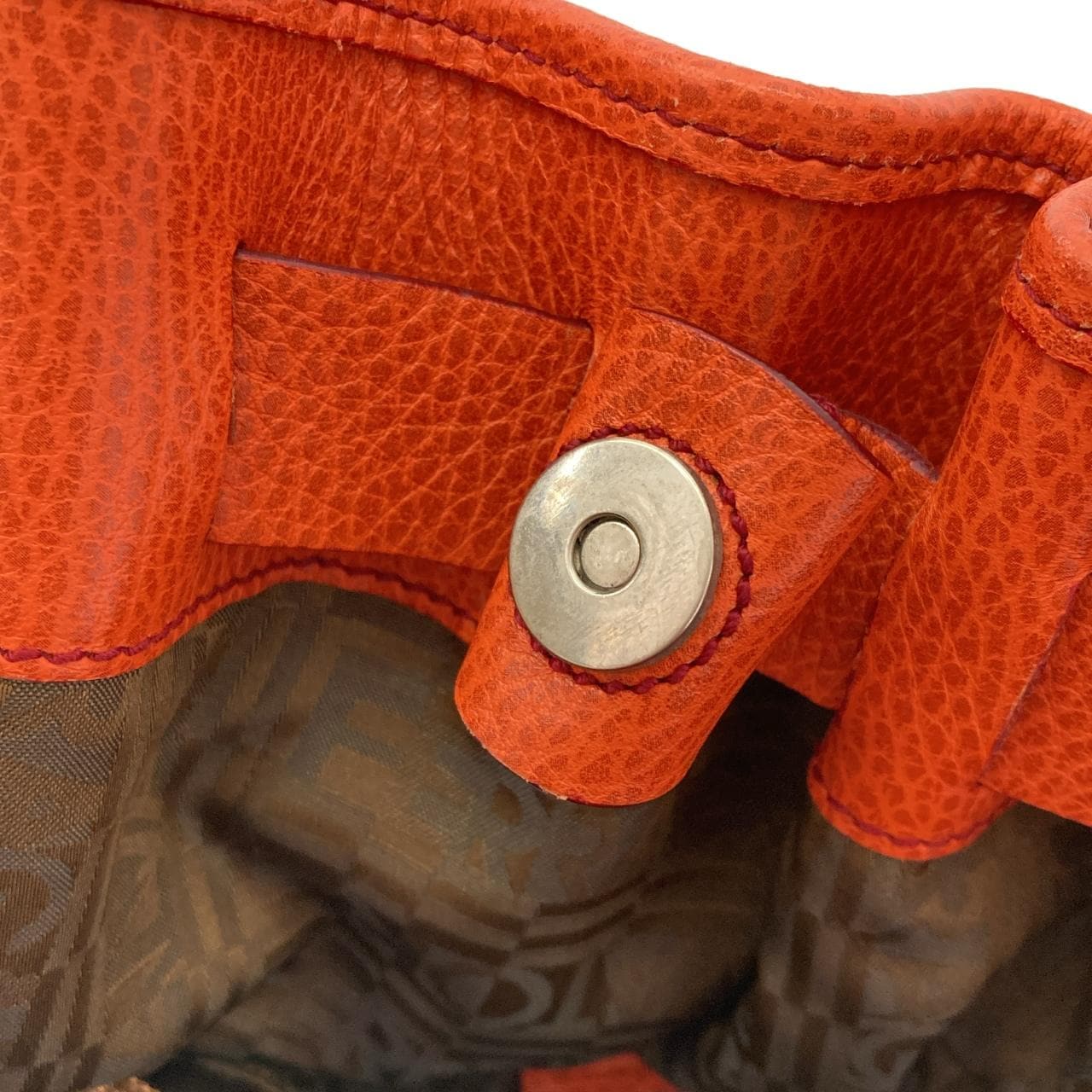 サルヴァトーレフェラガモ 21 A219 バッグ