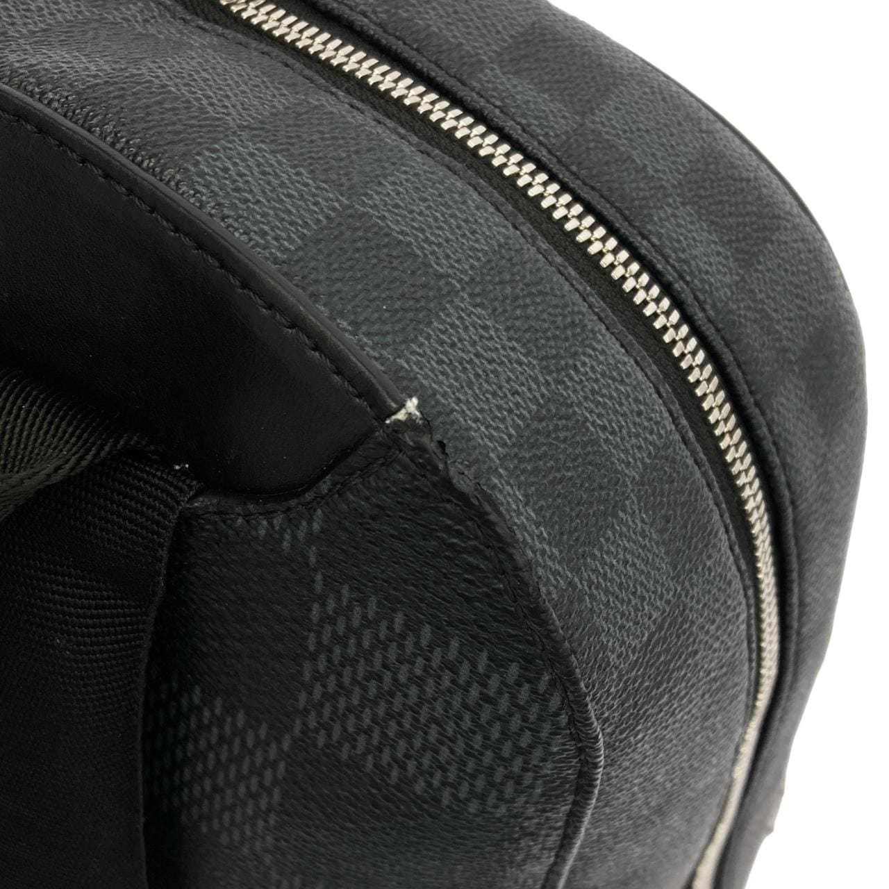 ルイヴィトン ダミエ グラフィット 3D キャンパス バックパック N50009 リュックサック