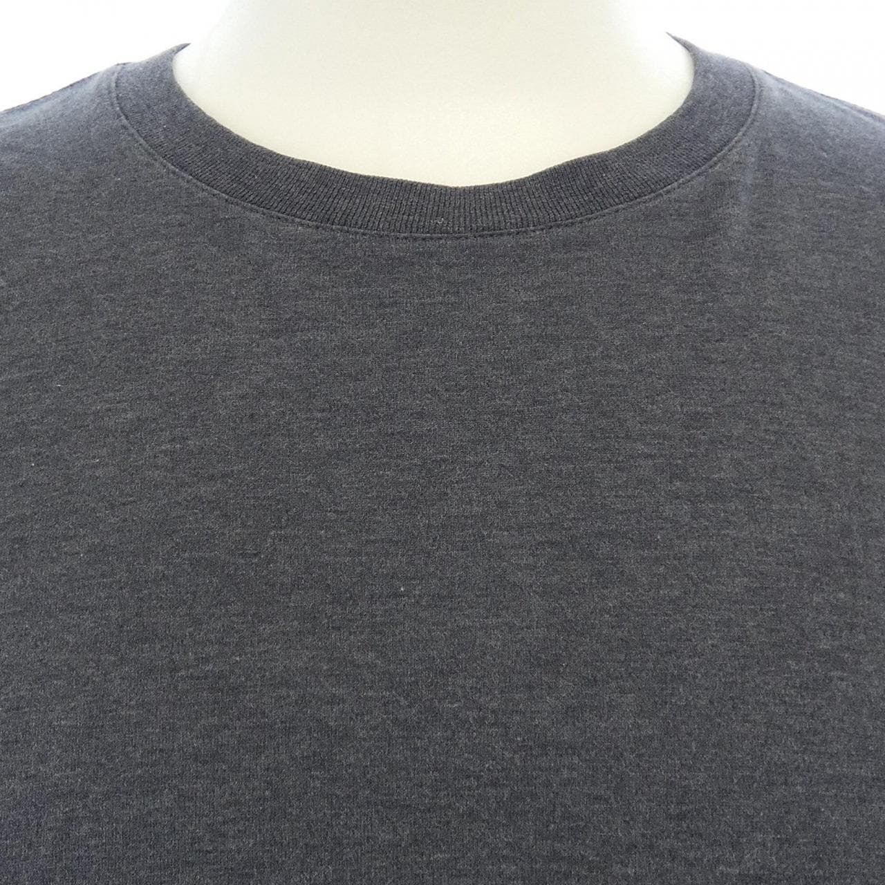 ルイヴィトン LOUIS VUITTON クラシックTシャツ HAY50WJC8 Tシャツ