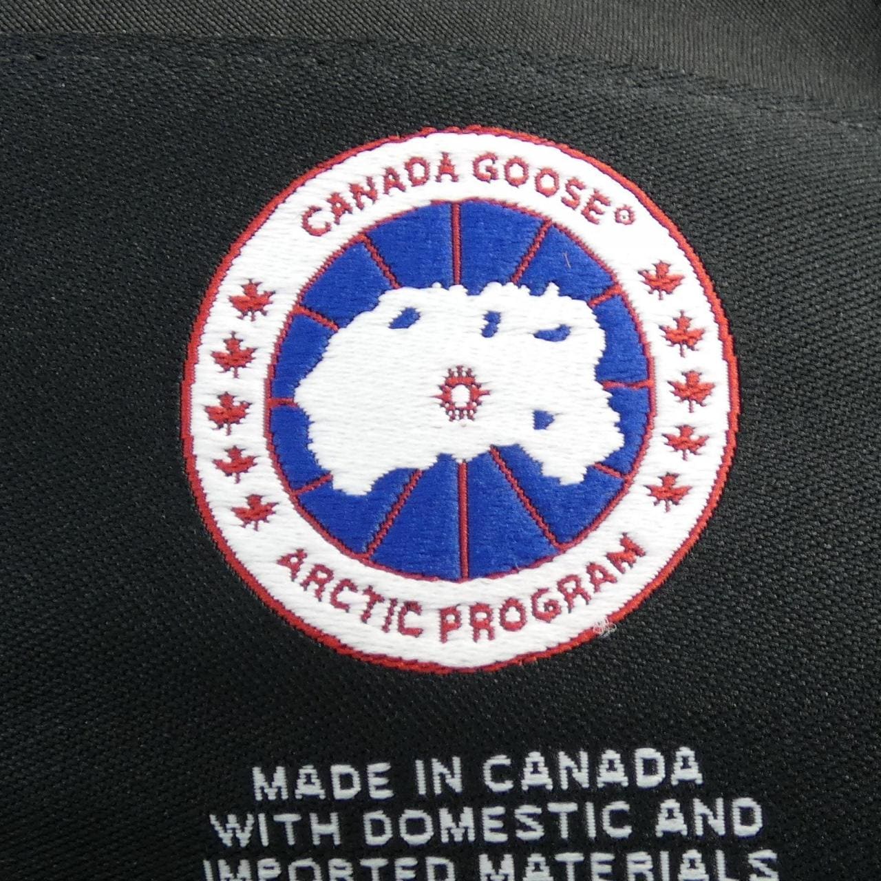 カナダグース CANADA GOOSE ダウンコート