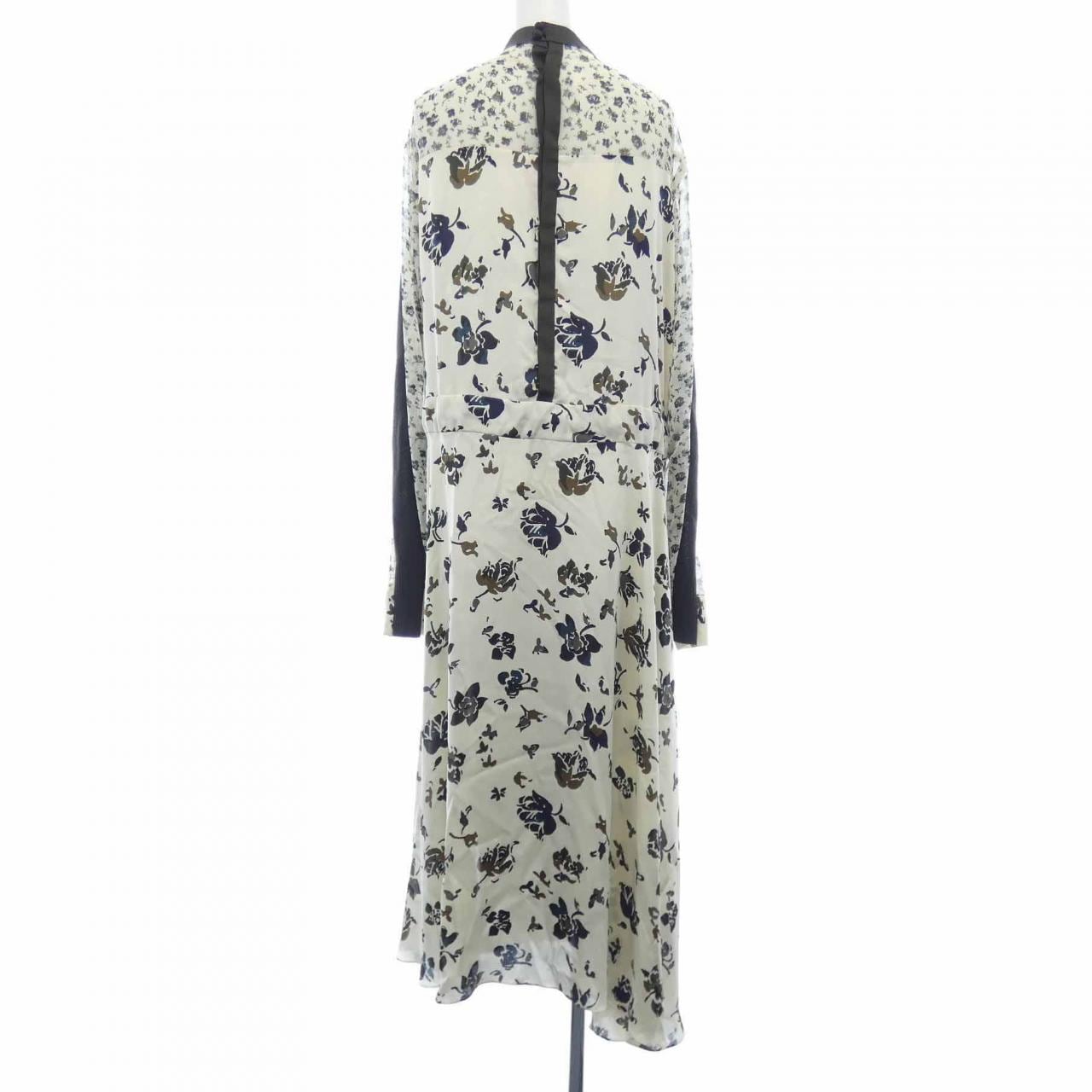 サカイ SACAI ワンピース