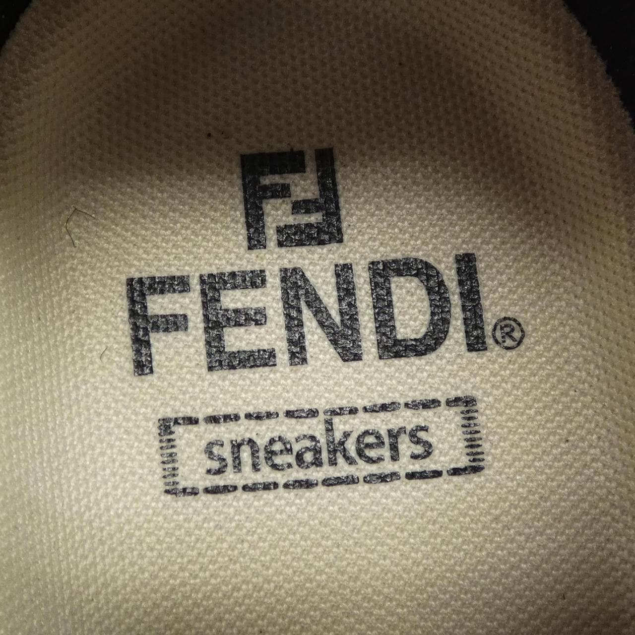 フェンディ FENDI スニーカー