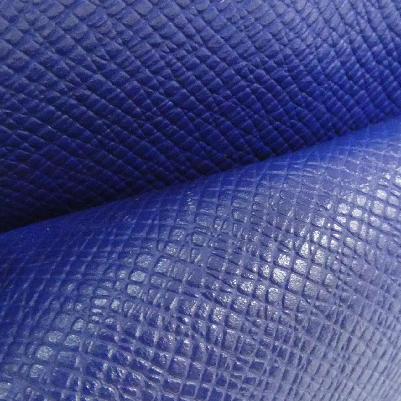 ルイヴィトン タイガ ラマ アウトドア メッセンジャー PM M30242 ショルダーバッグ