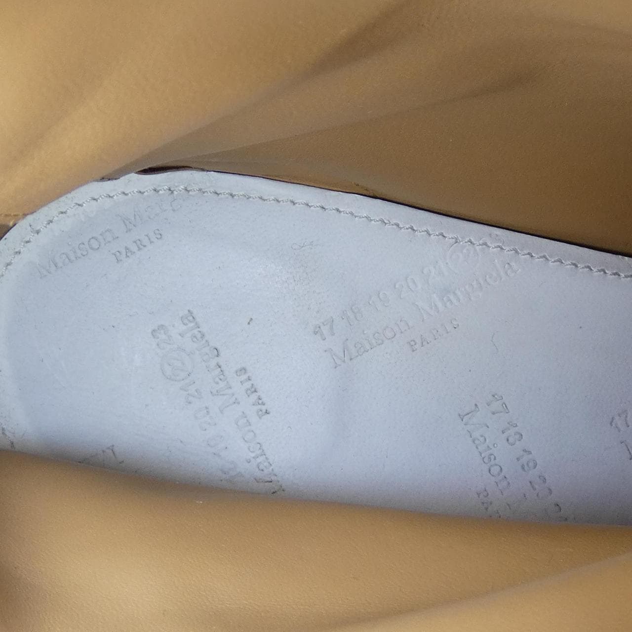 メゾンマルジェラ Maison Margiela S58WU0273 ブーツ