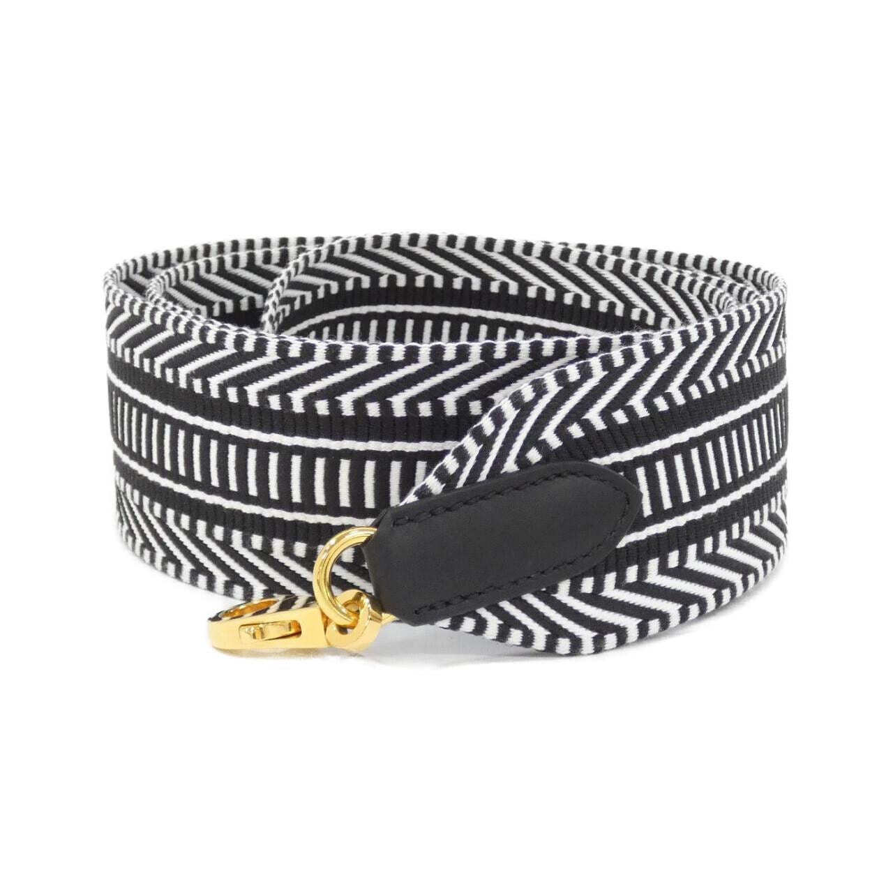 エルメス サングル カヴァル 073651CC ストラップ