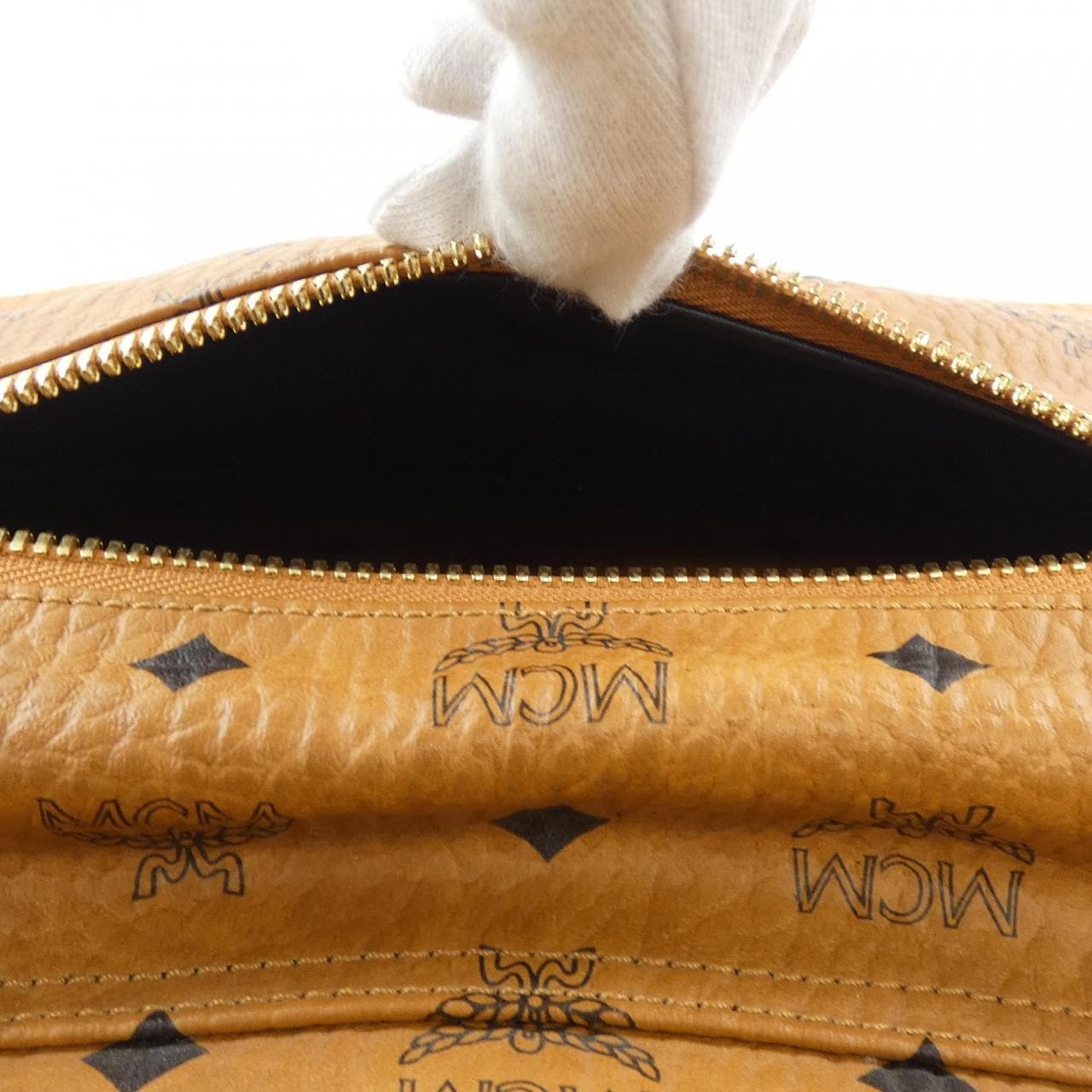 エムシーエム MCM MMK6SVE39CO001 BACKPACK