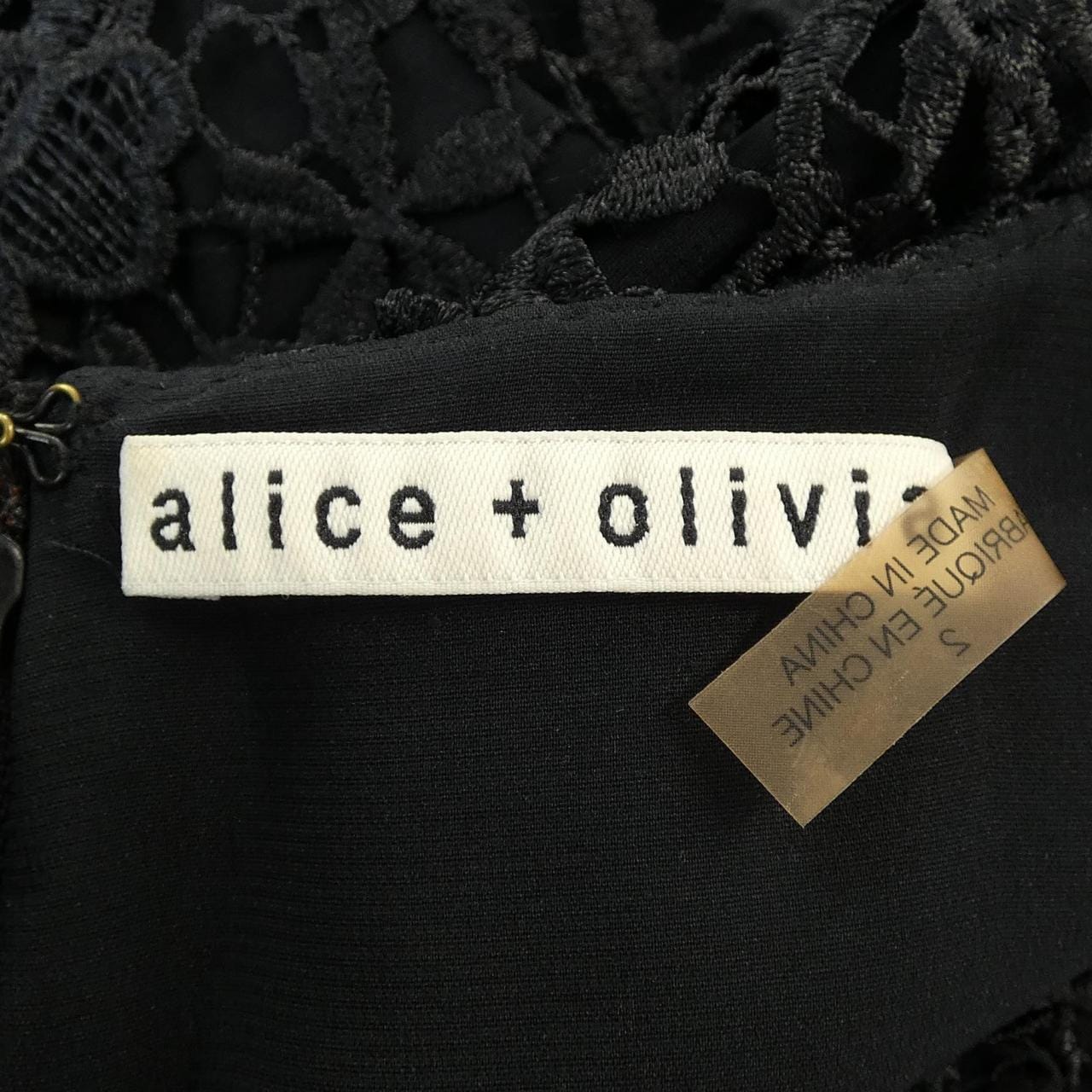 アリスアンドオリビア ALICE+OLIVIA ワンピース
