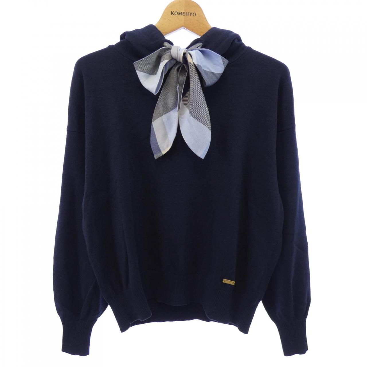 ブルーレーベルクレストブリッジ BLUE LABEL CRESTBRIDGE パーカー