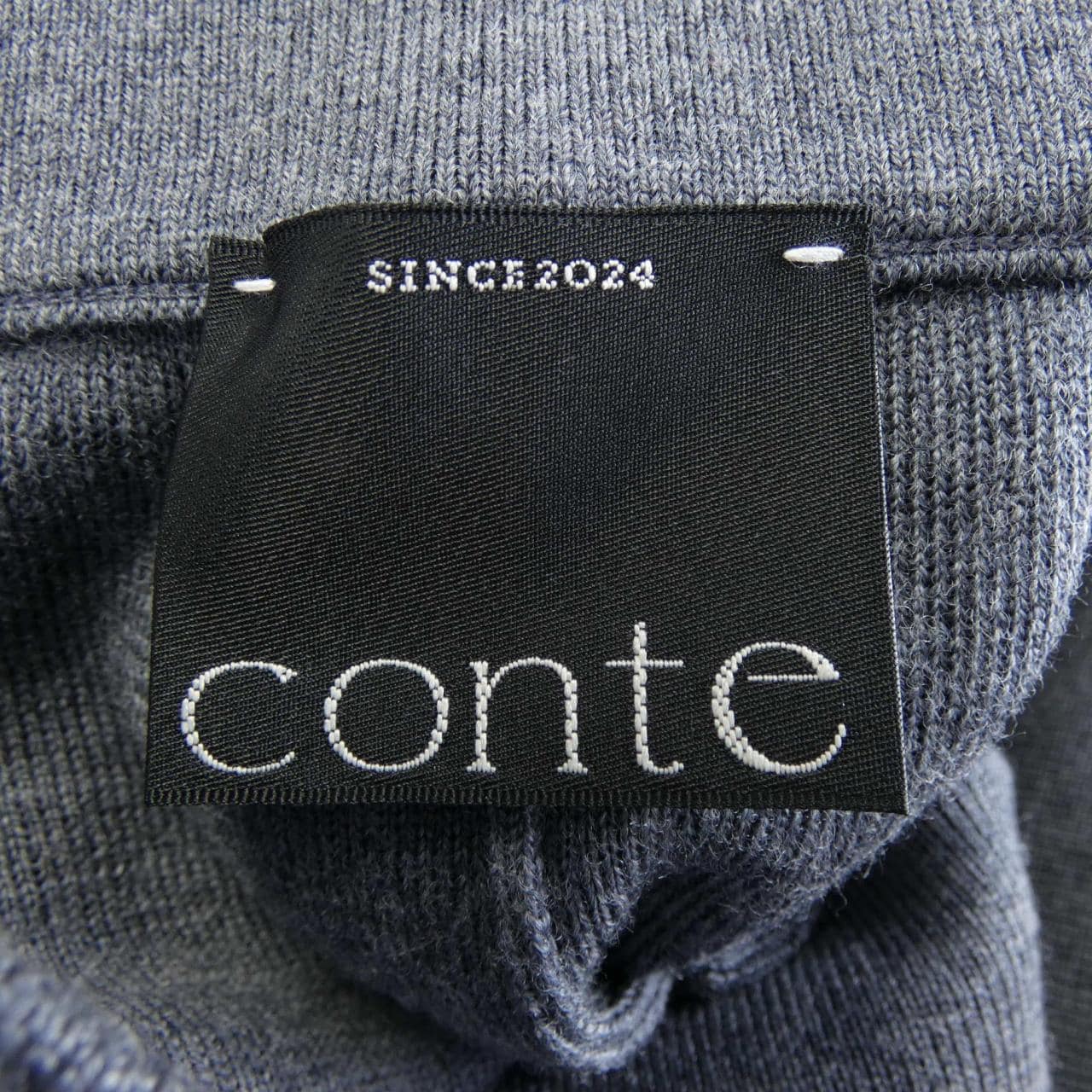 conte パンツ