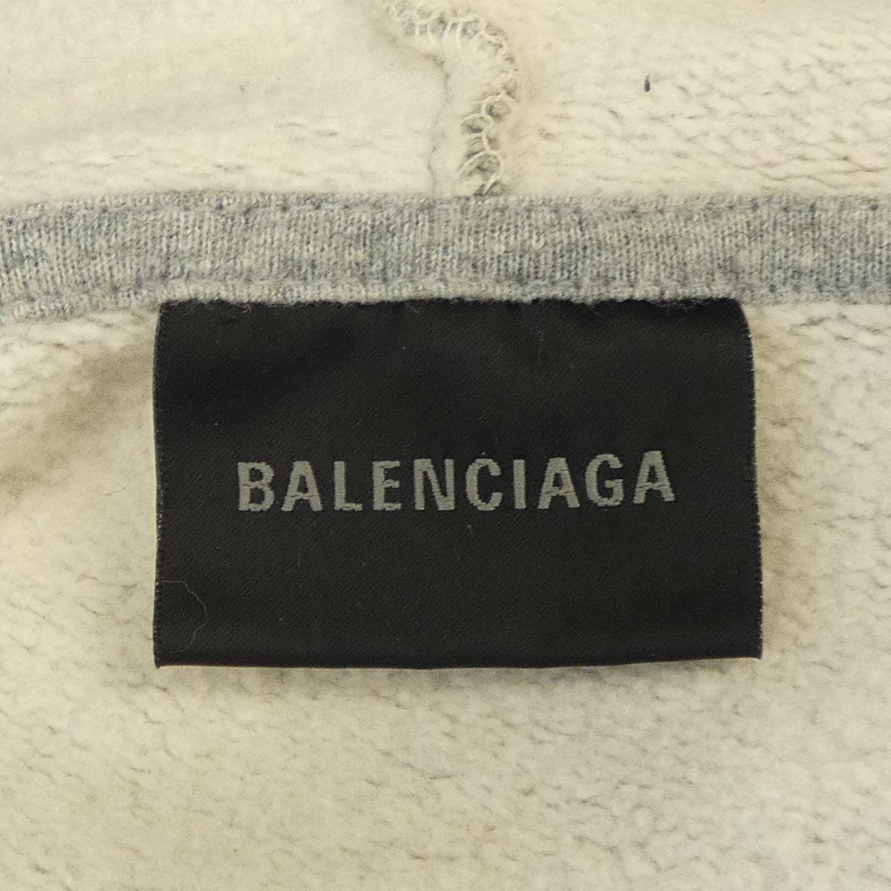 バレンシアガ BALENCIAGA 826162 TSVF4 パーカー