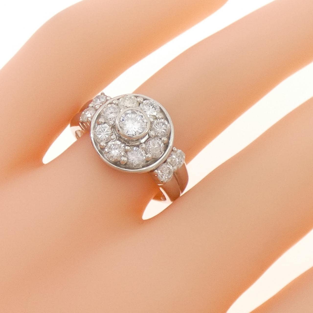 PT900 ダイヤモンド リング 1.00CT