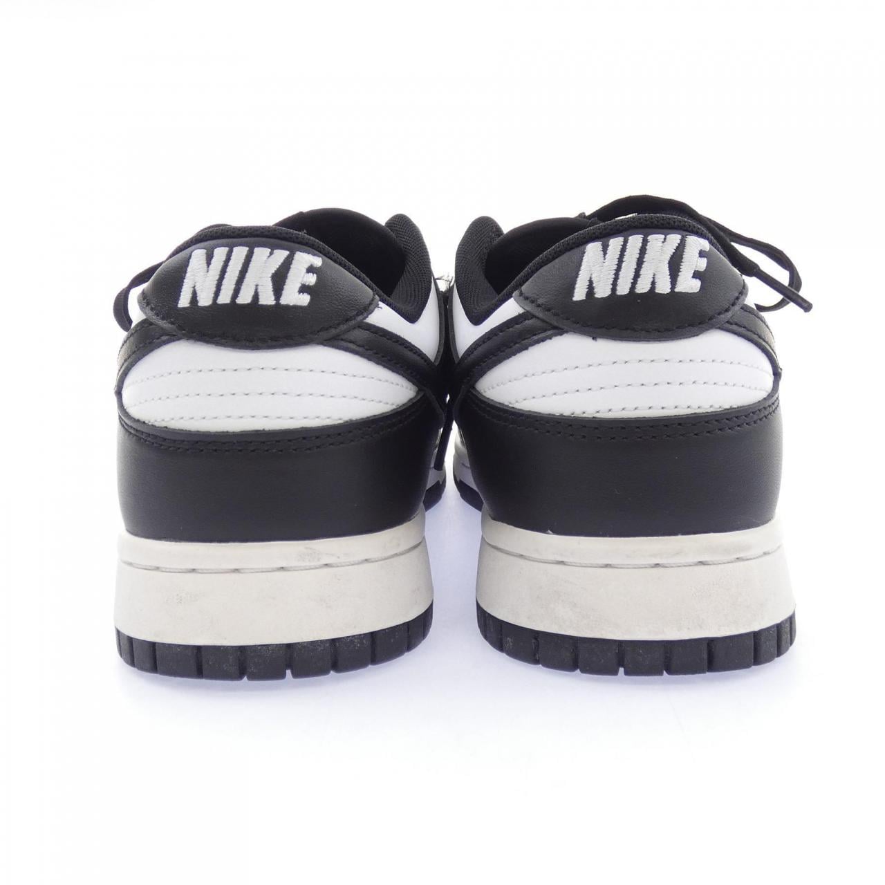 ナイキ NIKE dv3337-100 スニーカー