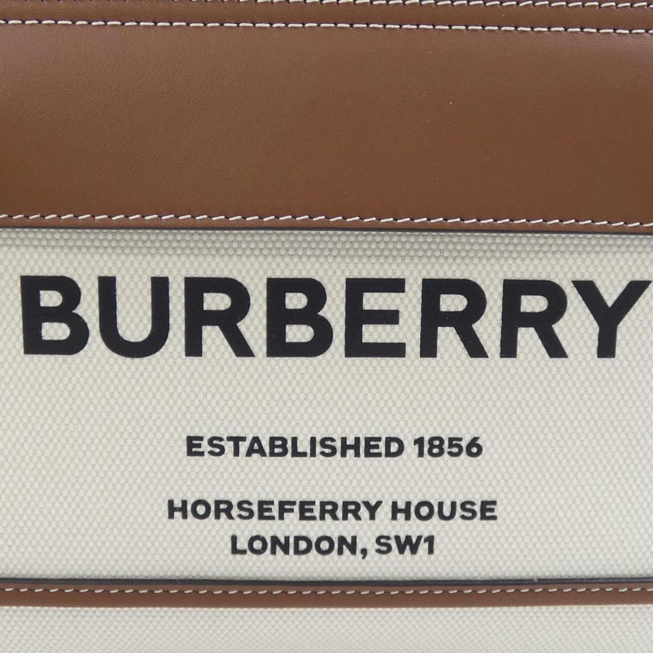 BURBERRY包