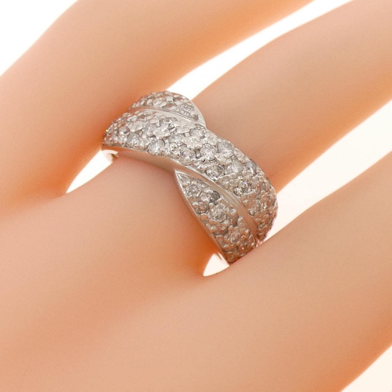 PT900 ダイヤモンド リング 1.00CT
