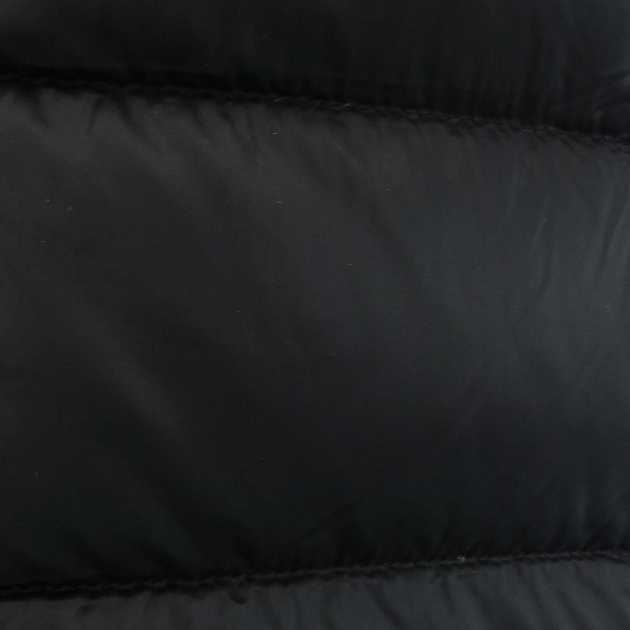 モンクレール MONCLER ダウンベスト