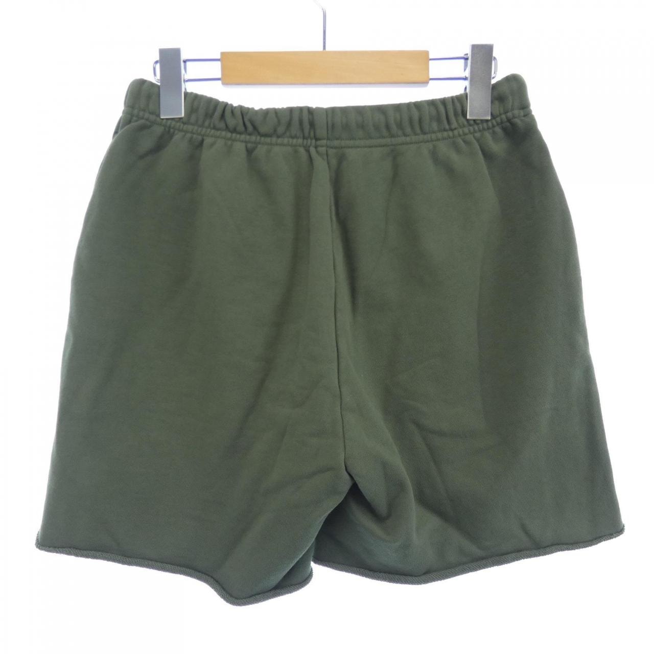 セリーヌ CELINE CELINE ショートパンツ / コットンフリース 2Z063670Q ショートパンツ