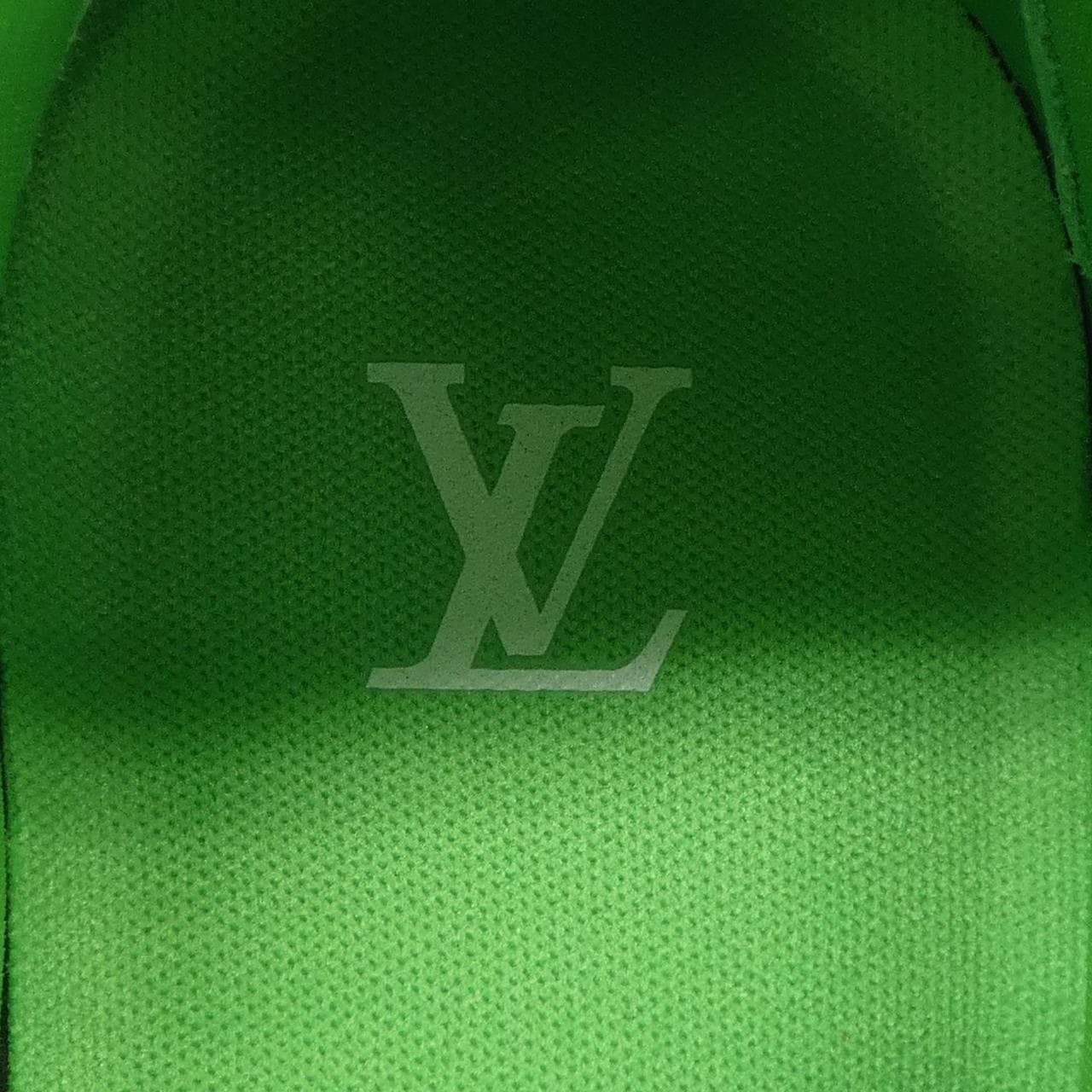 ルイヴィトン LOUIS VUITTON LVスケートライン スニーカー