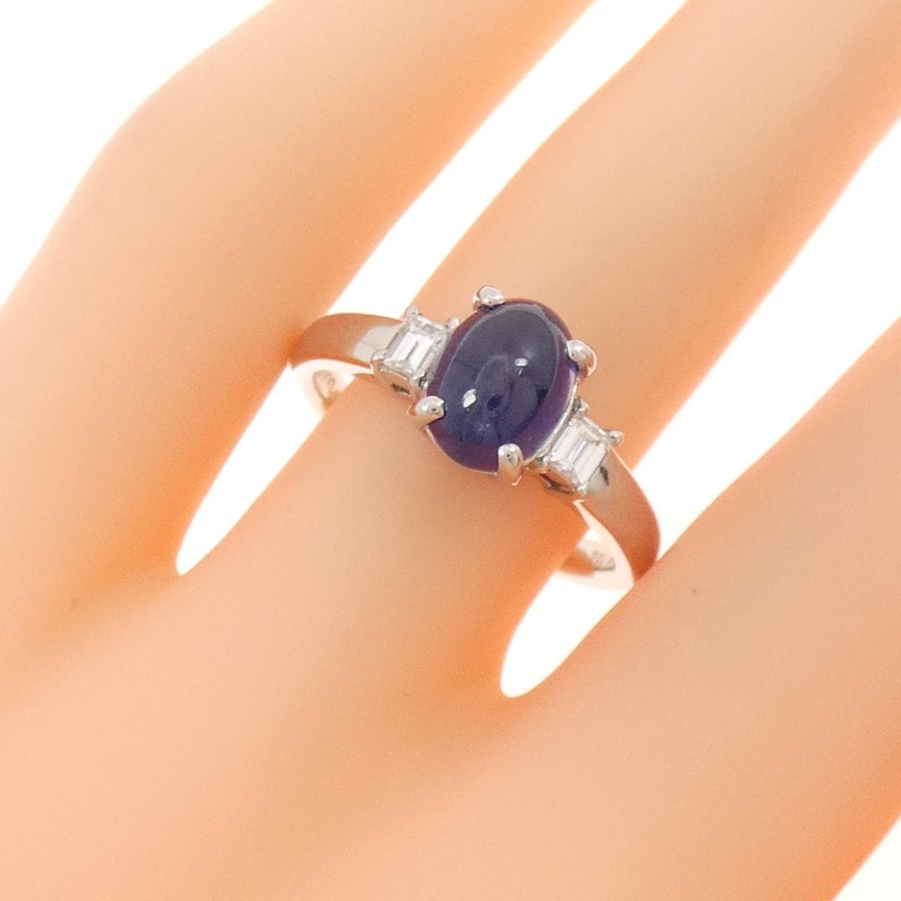 PT900 サファイヤ リング 2.11CT
