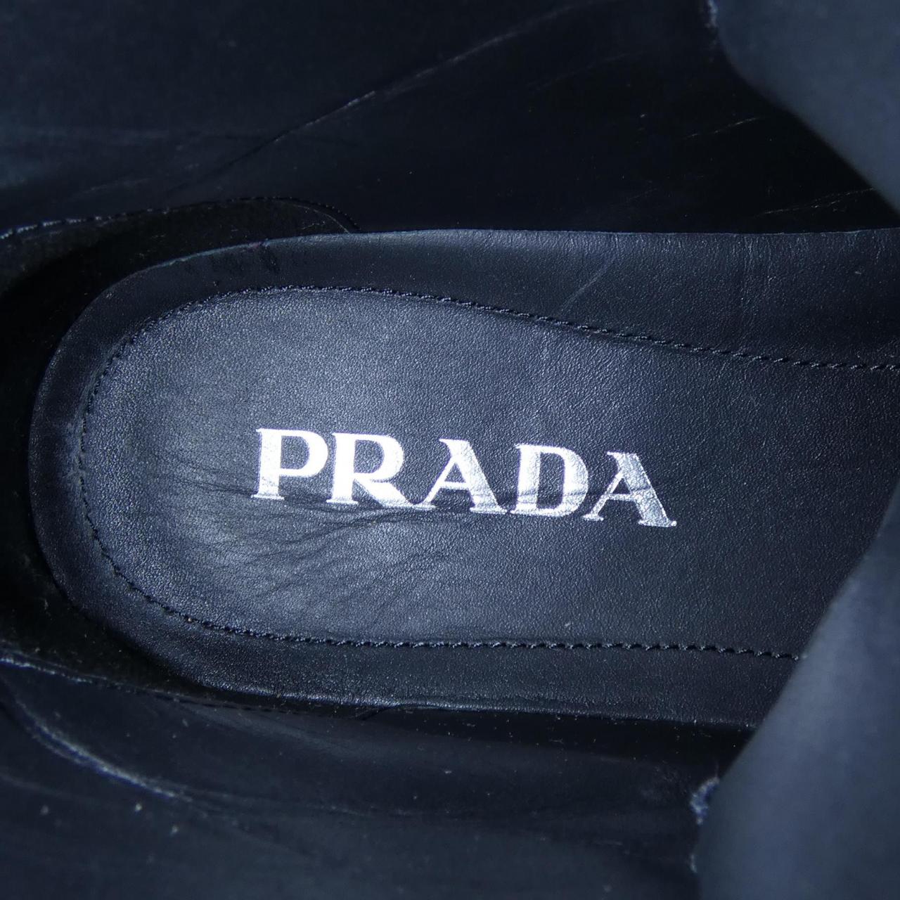 プラダ PRADA スニーカー