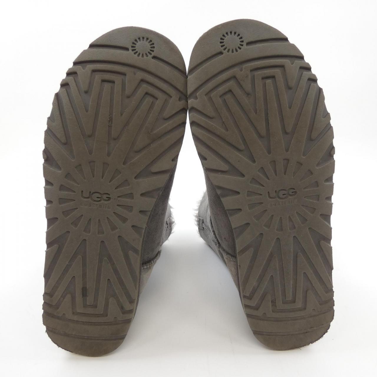 アグ UGG ブーツ