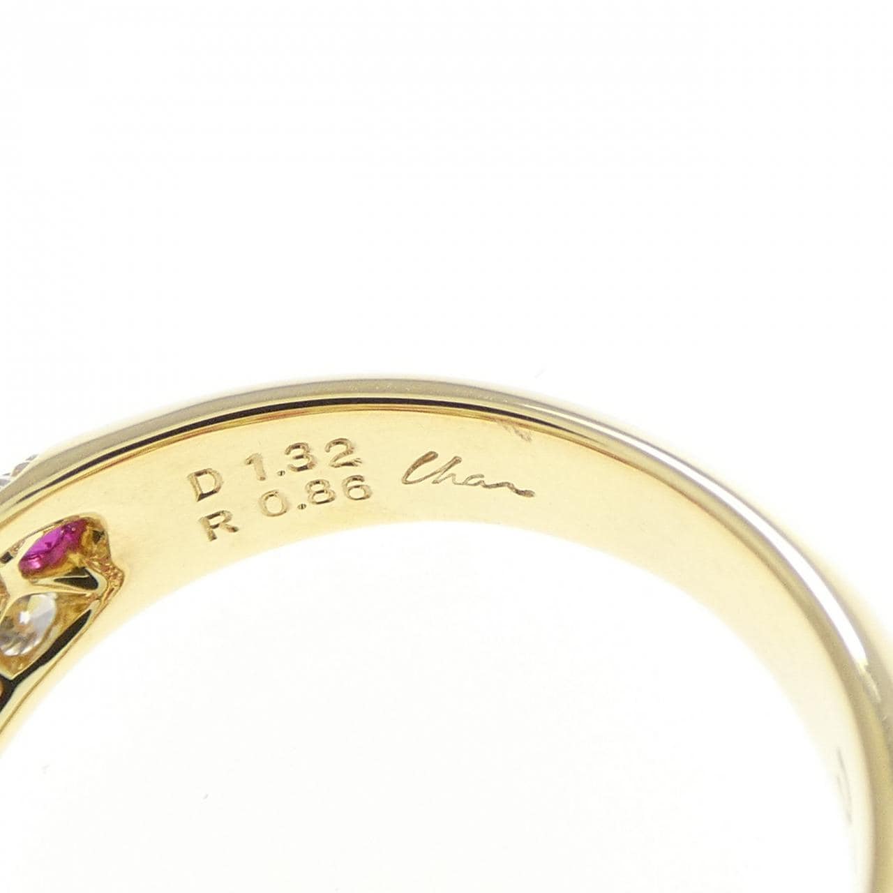 チャー ルビー リング 0.86CT