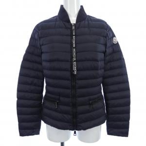 モンクレール MONCLER ダウンジャケット