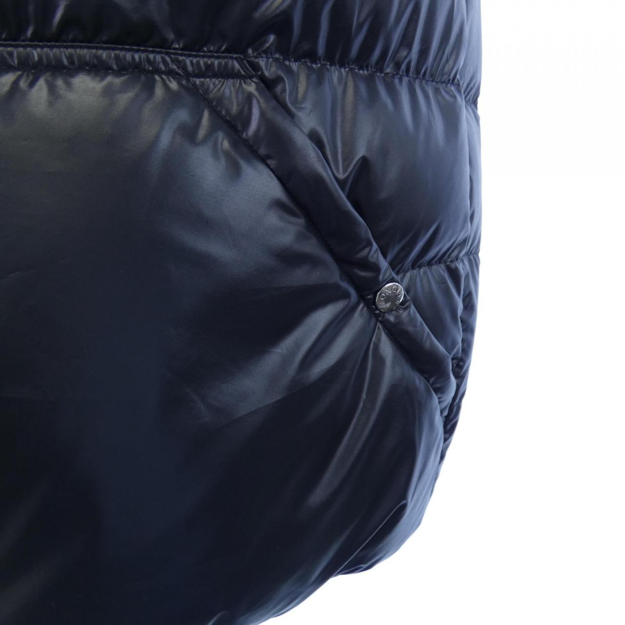 モンクレール MONCLER AUBE ダウンベスト